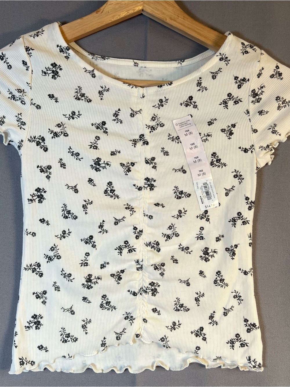 SO Goods for Life Cream Ribbed Tee with Black Floral Pattern Front Ruching NWT